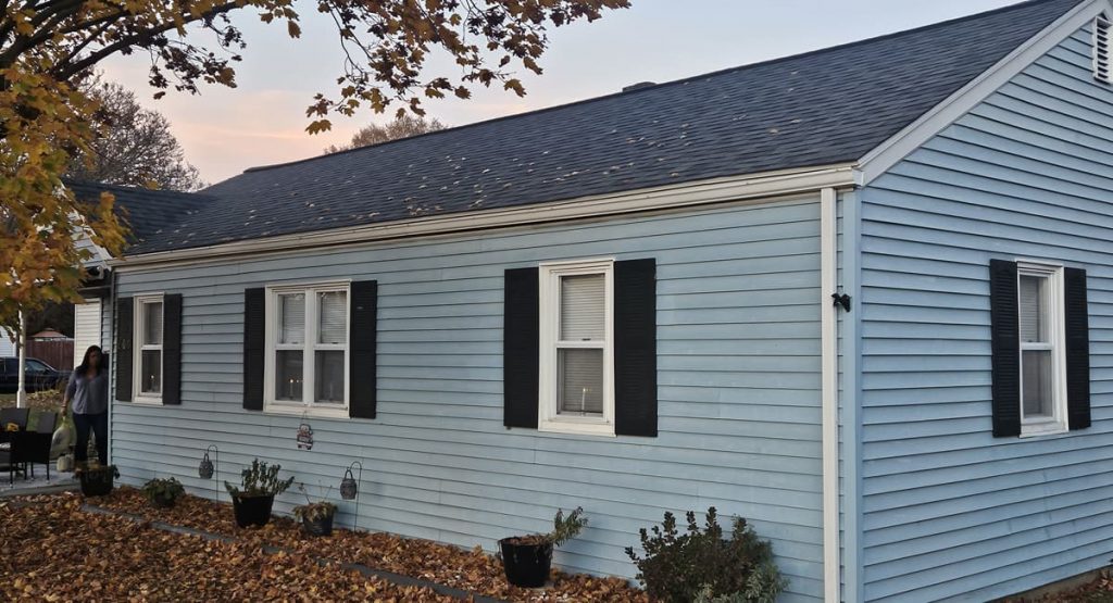 New Estate Gray roof in Newport, DE