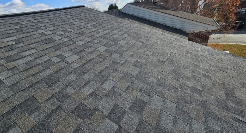 New Williamsburg Grey Roof in Newark, DE