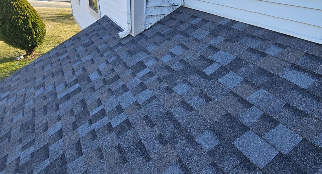 new Williamsburg Grey roof in New Castle, DE