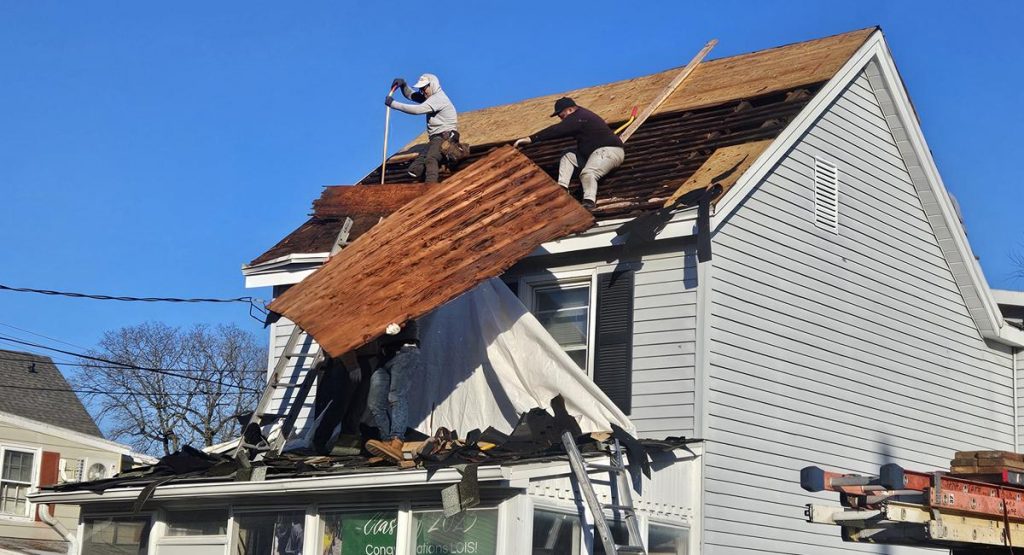 tearing off old roof in Middletown, DE