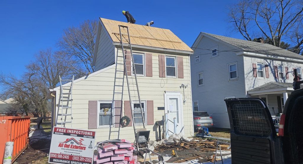 installing new roof in Middletown, DE