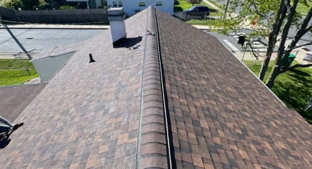 Brownwood color roof in New Castle, DE