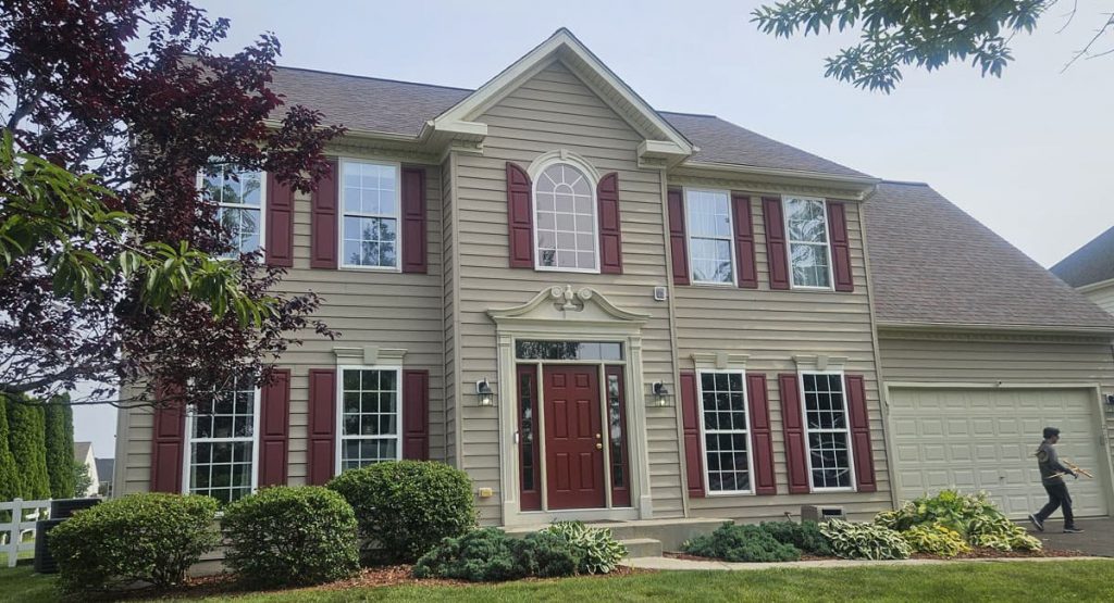 new Merlot roof in Middletown, DE