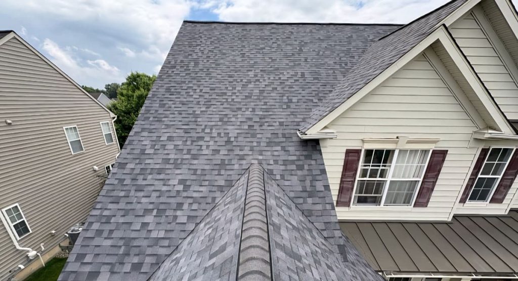 New Midnight Plum colored roof in Middletown, DE