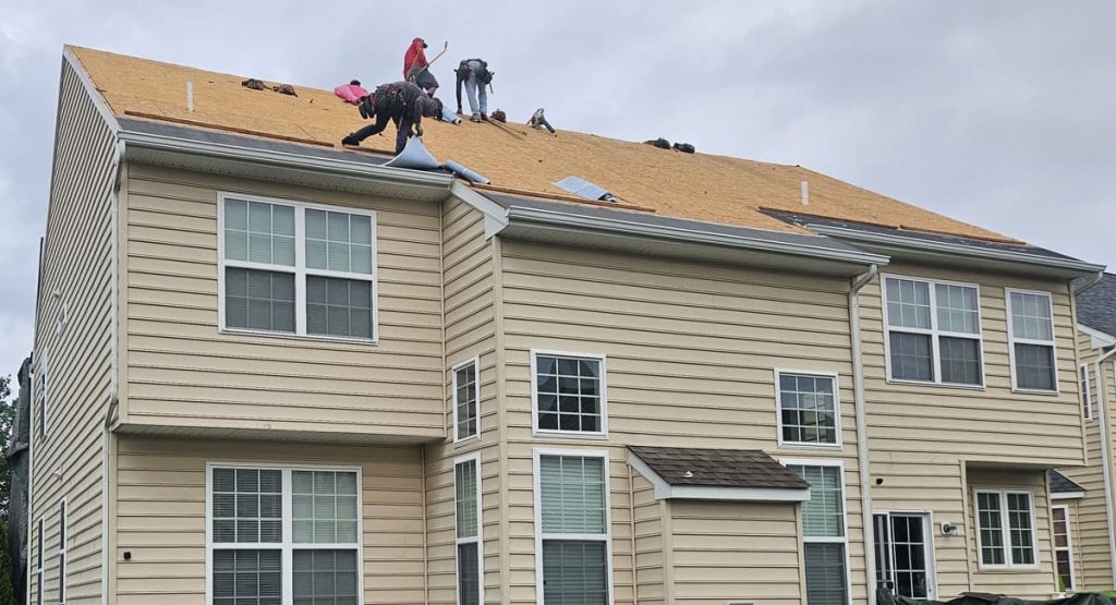 Installing new roof in Middletown, DE