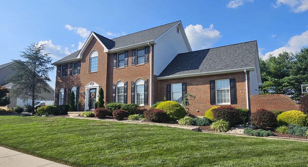 New Estate Gray colored roof in Middletown, DE