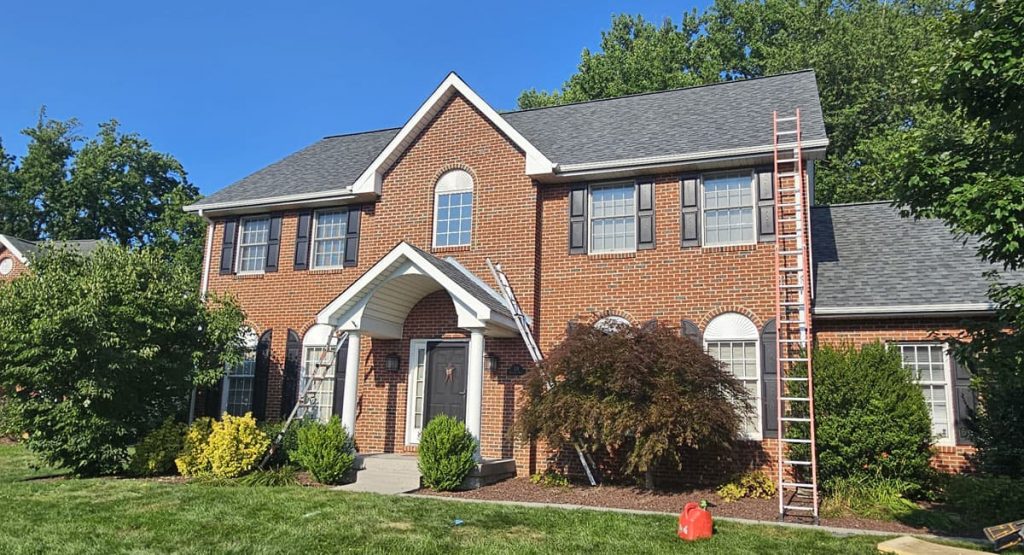 New Estate Gray roof in Bear, DE