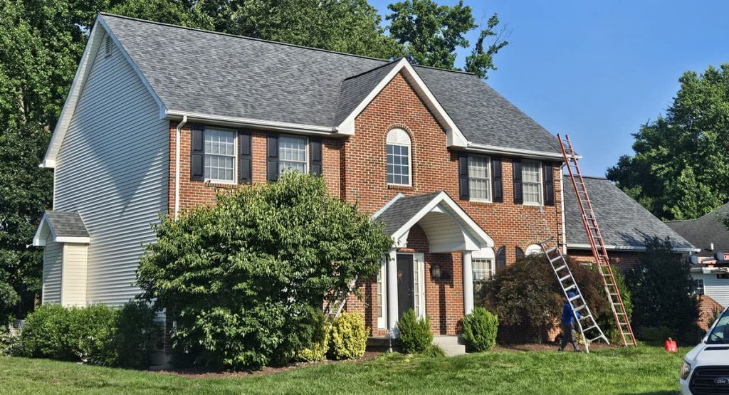 New Estate Gray roof in Bear, DE