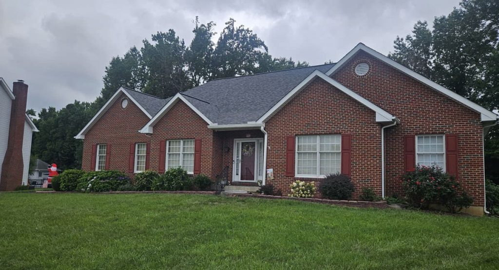 New Estate Gray colored roof in Bear, DE