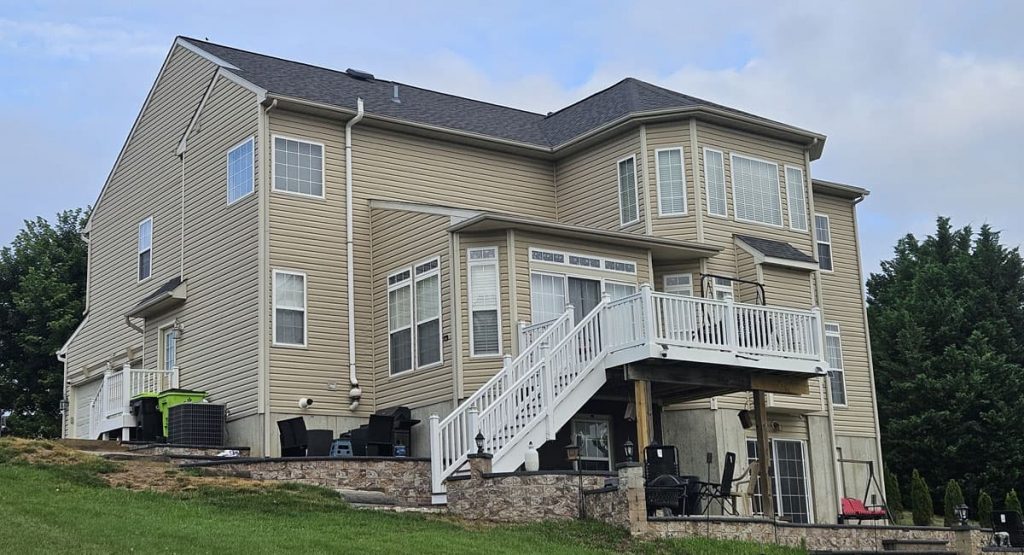 New Williamsburg Gray roof off in Middletown, DE