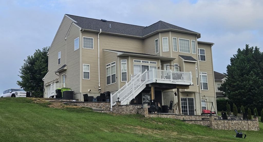 New Williamsburg Gray roof off in Middletown, DE