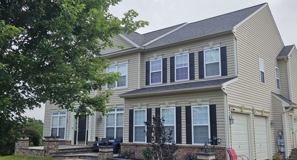 New Williamsburg Gray roof off in Middletown, DE