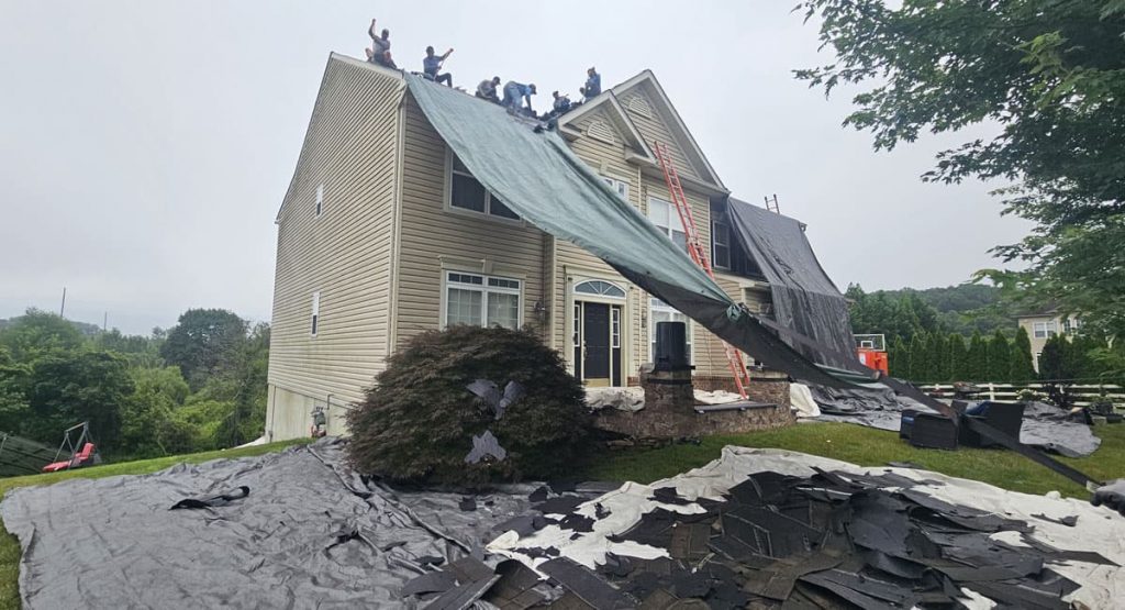 Tearing old roof off in Middletown, DE