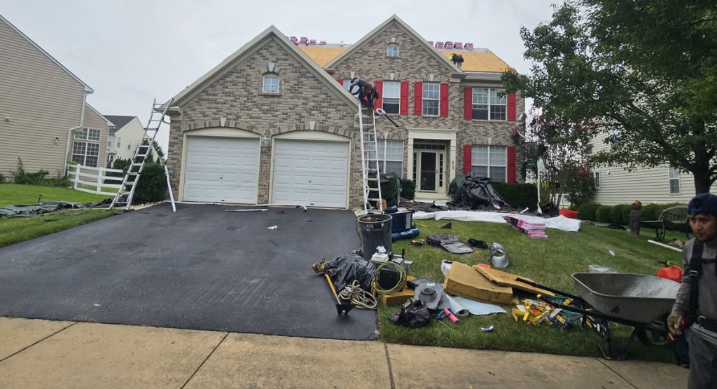 Installing new roof in Middletown, DE