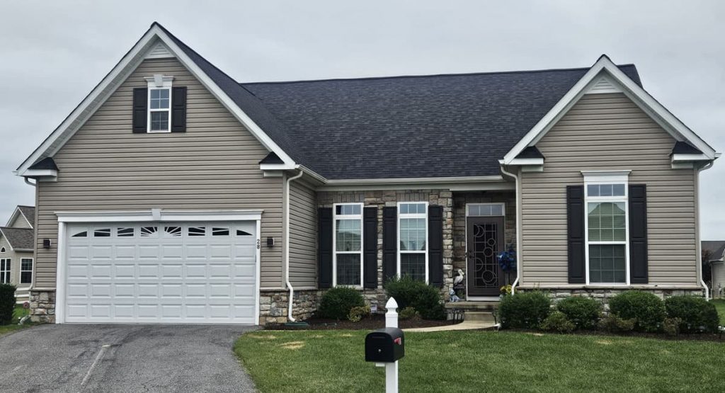 New Black Sable colored roof in Smyrna, DE