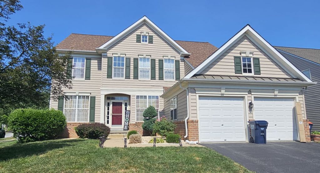 New Desert Rose colored roof in Middletown, DE