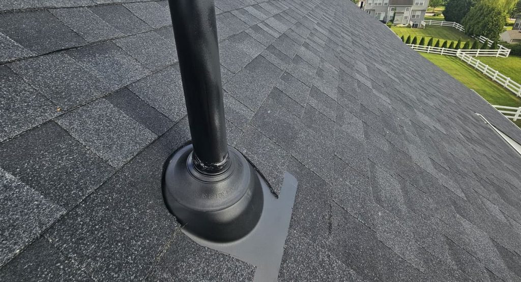 New Onyx Black colored roof in Middletown, DE