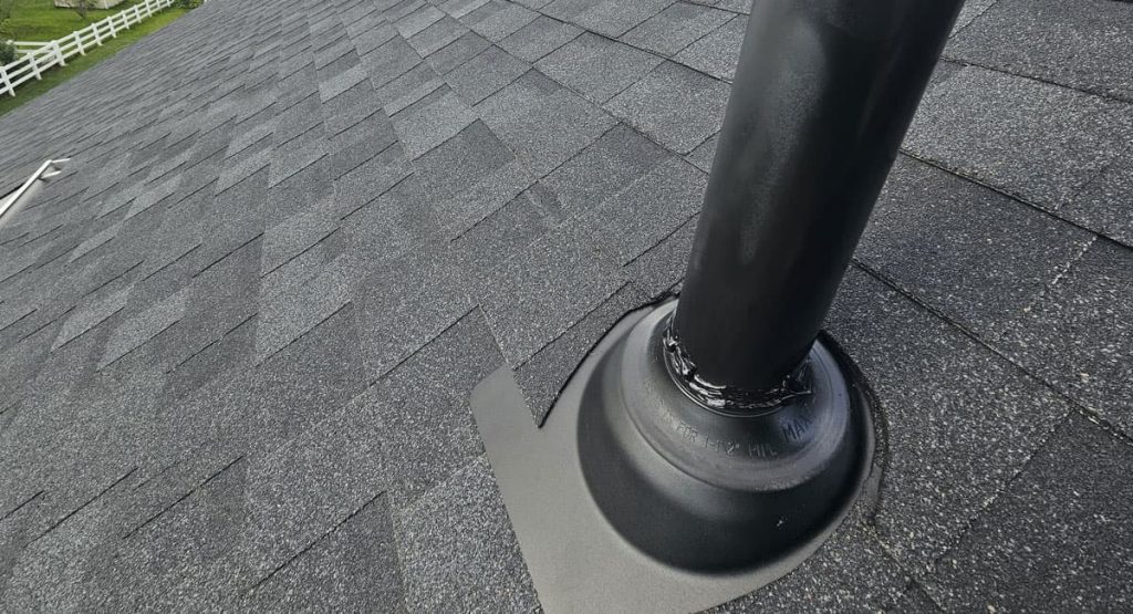 New Onyx Black colored roof in Middletown, DE