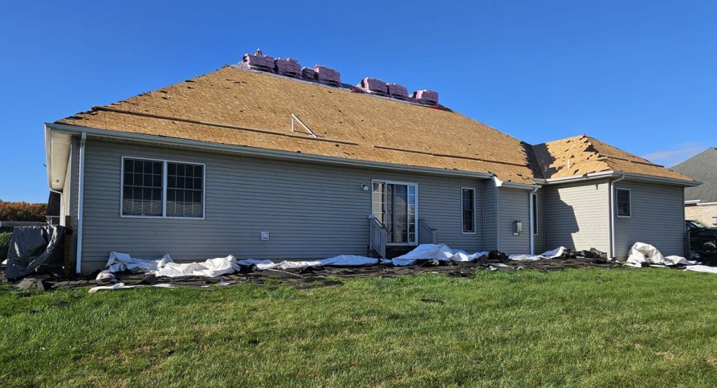 Installing new roof in Bear, DE