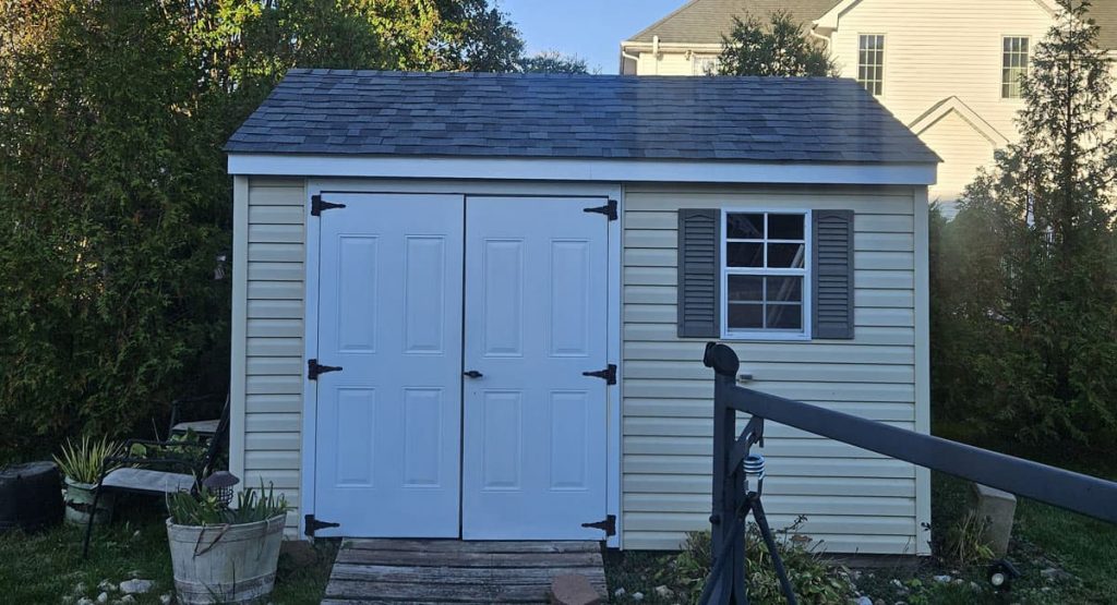 New Estate Gray colored roof in Bear, DE