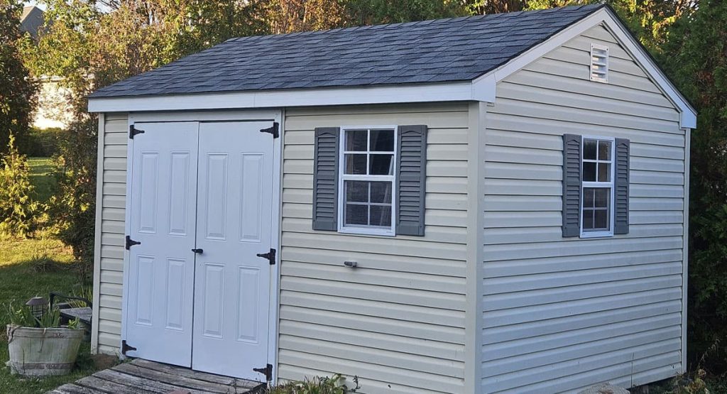 New Estate Gray colored roof in Bear, DE