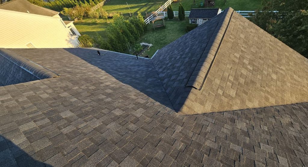New Onyx Black colored roof in Middletown, DE