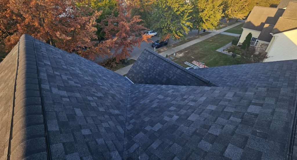New Onyx Black colored roof in Middletown, DE