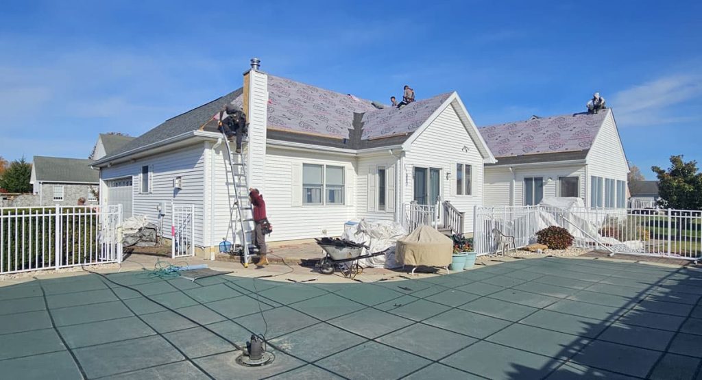 Installing new roof in Bear, DE