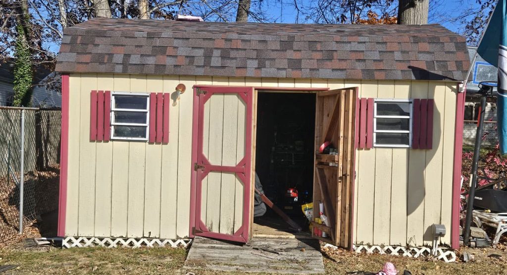 New Merlot colored roof in New Castle, DE