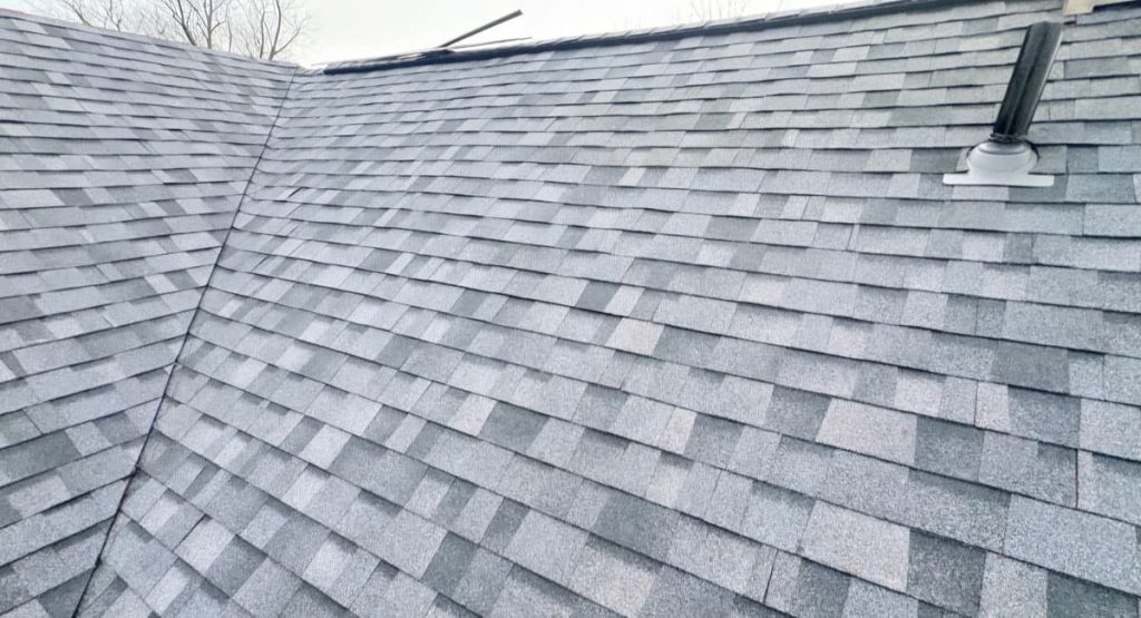 New Midnight Plum colored roof in New Castle, DE