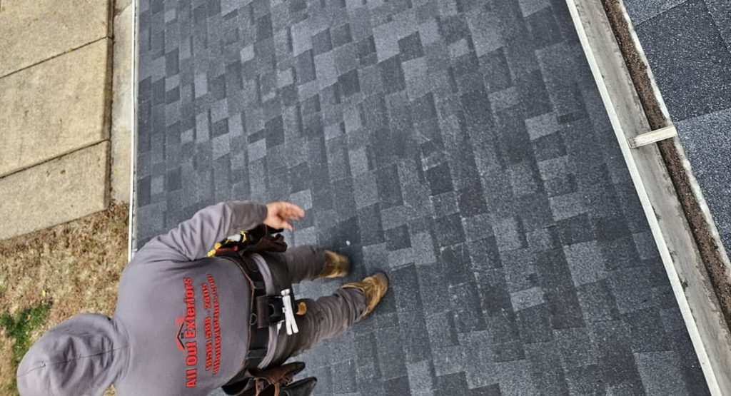 New Onyx Black colored roof in Wilmington, DE