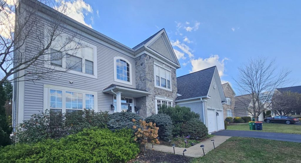 New Williamsburg Gray colored roof in Middletown, DE