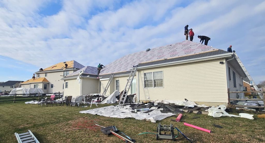Installing new roof in Bear, DE