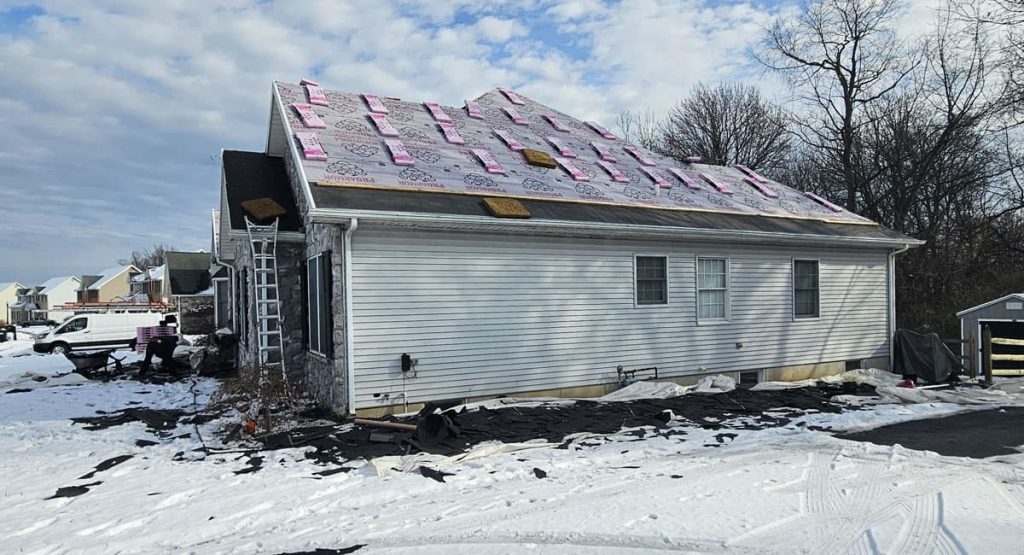 Installing new roof in Bear, DE