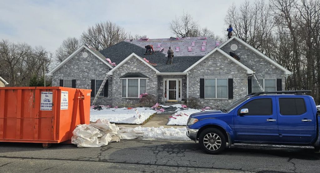 Installing new roof in Bear, DE