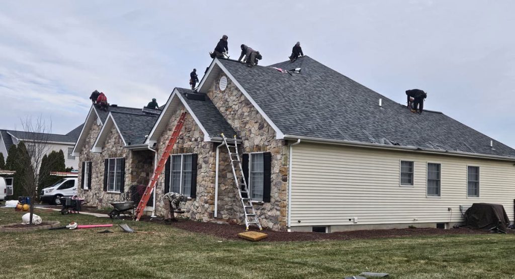 Installing new roof in Bear, DE