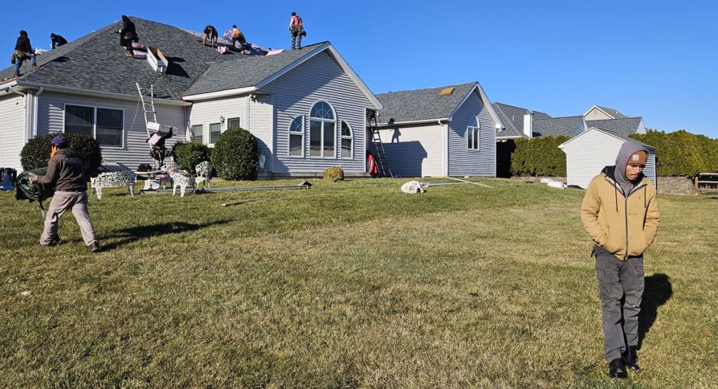 Install new Estate Gray colored roof in Bear, DE