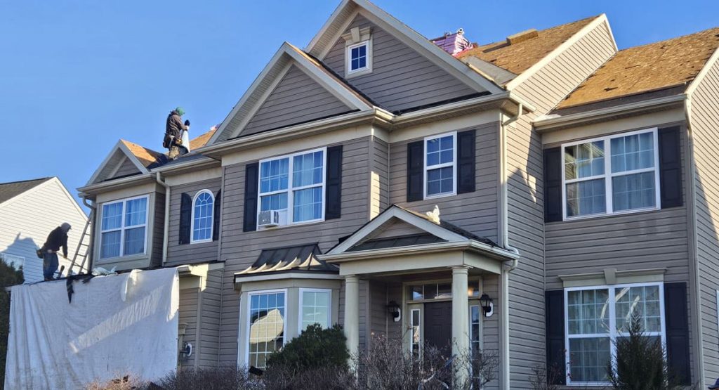Tearing off Old Roof in Middletown, DE