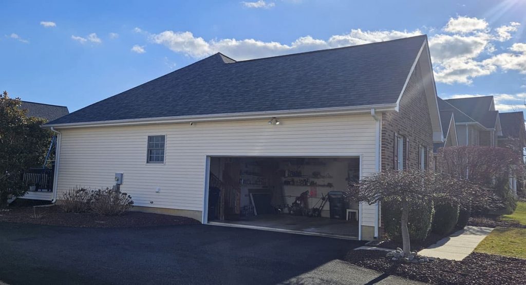 New Estate Grey colored roof in Bear, DE