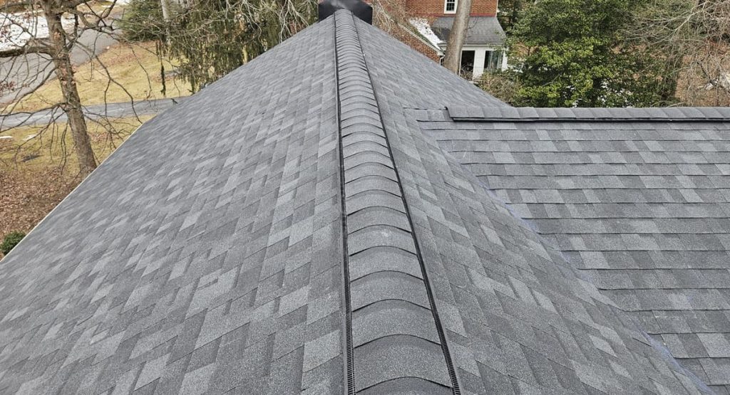 New Onyx Black colored roof in Wilmington, DE