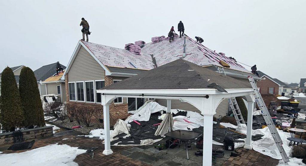 Installing new roof in Bear, DE