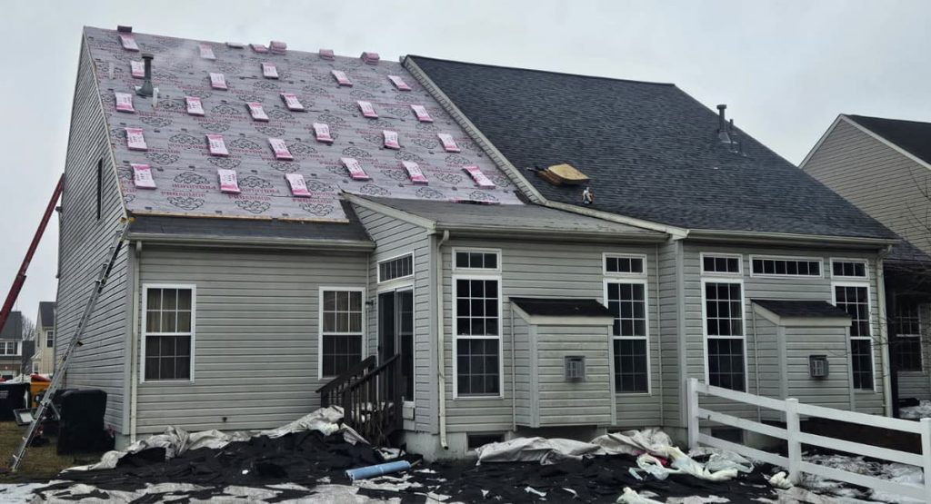 Installing new roof in Middletown, DE