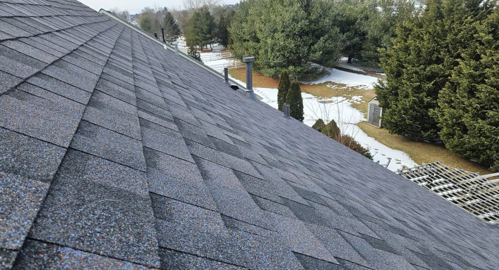 New Midnight Plum colored roof in Middletown, DE