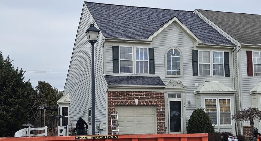 New Midnight Plum colored roof in Middletown, DE