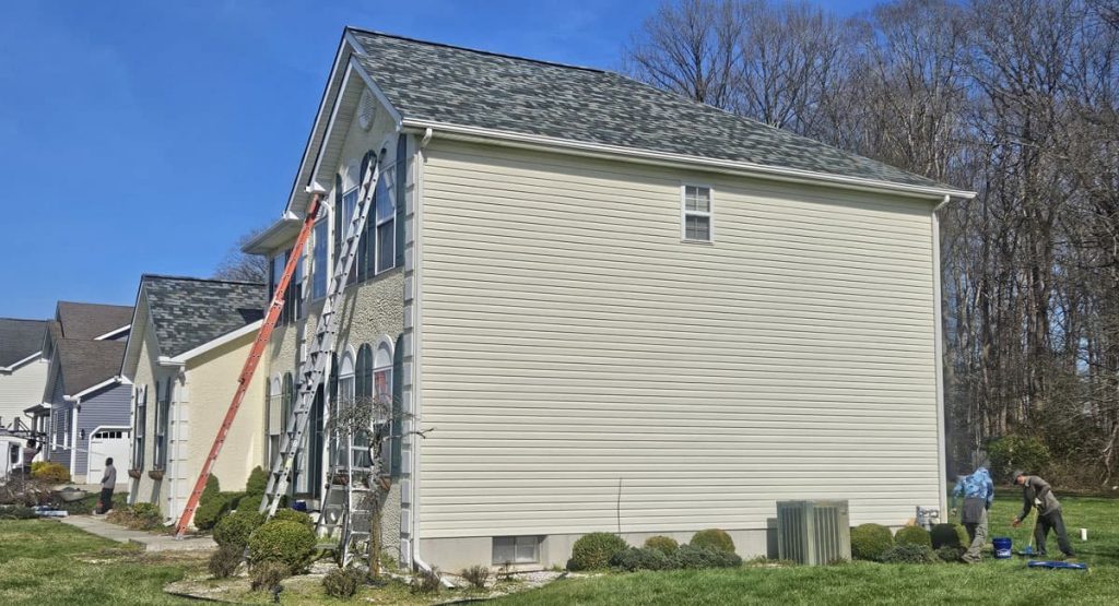 New Evergreen Mist colored roof in Magnolia, DE