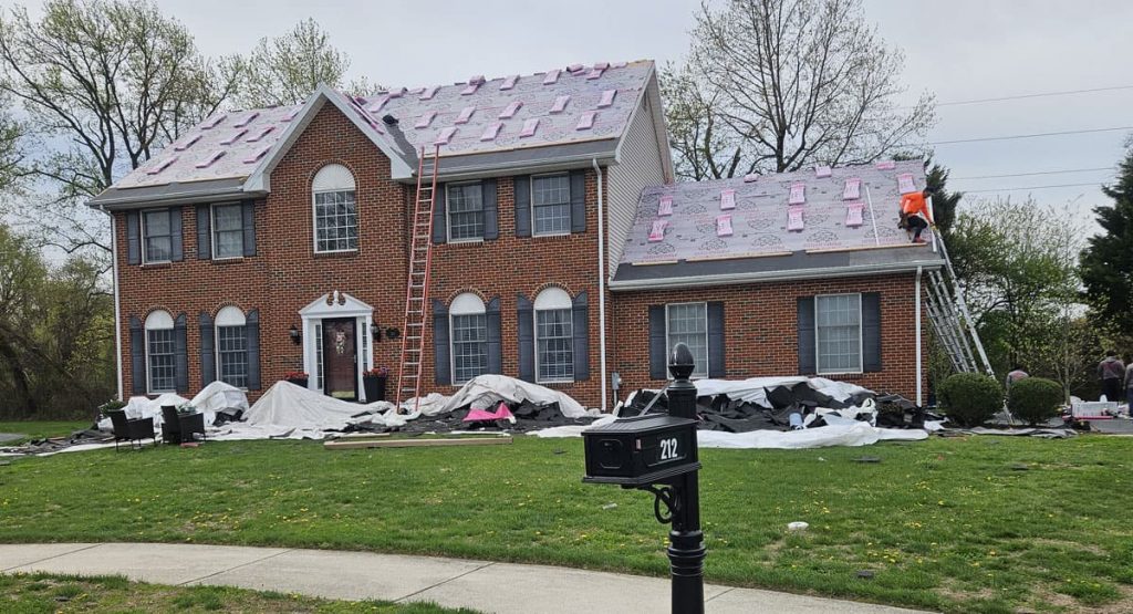 Installing a new roof in Bear, DE