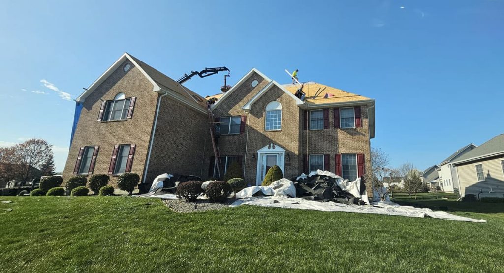 Installing new roof in Bear, DE