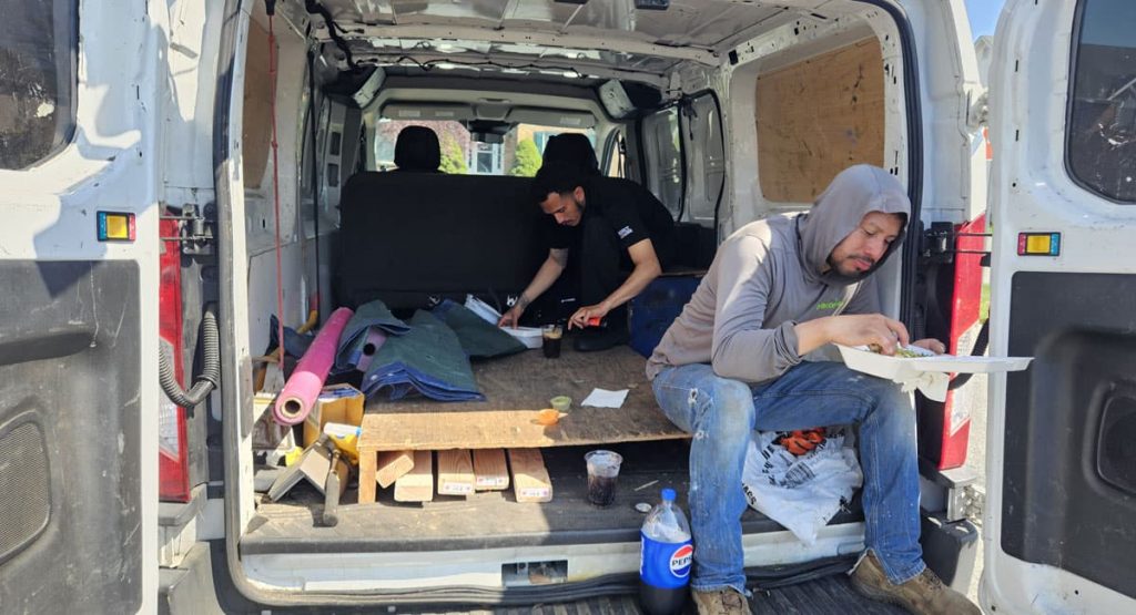 Installing new roof in Bear, DE