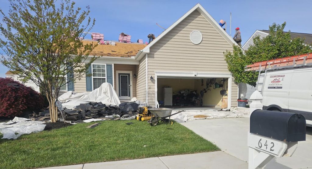 Installing new roof in Middletown, DE