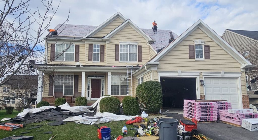 Installing new roof in Middletown, DE